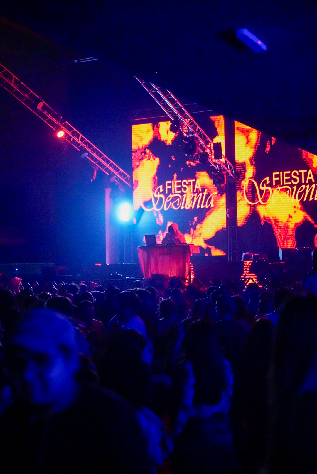 Diseños de gráficas visuales para la Fiesta Sedienta