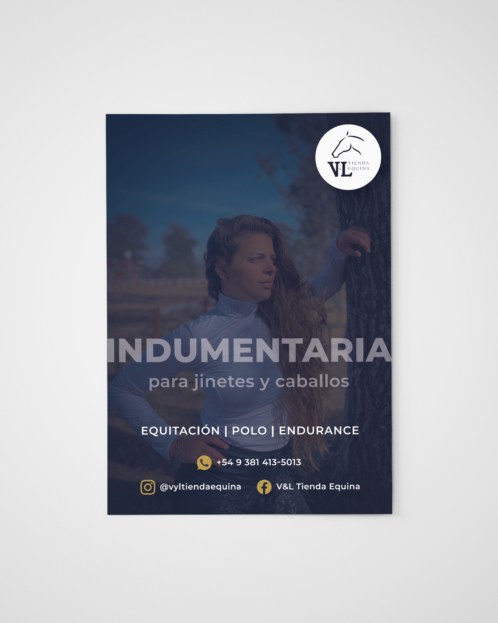 Mockup diseño flyer impreso para V&L Tienda Equina